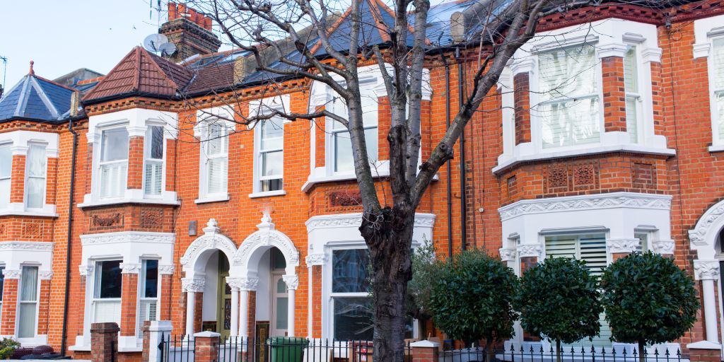 terraced houses in Clapham